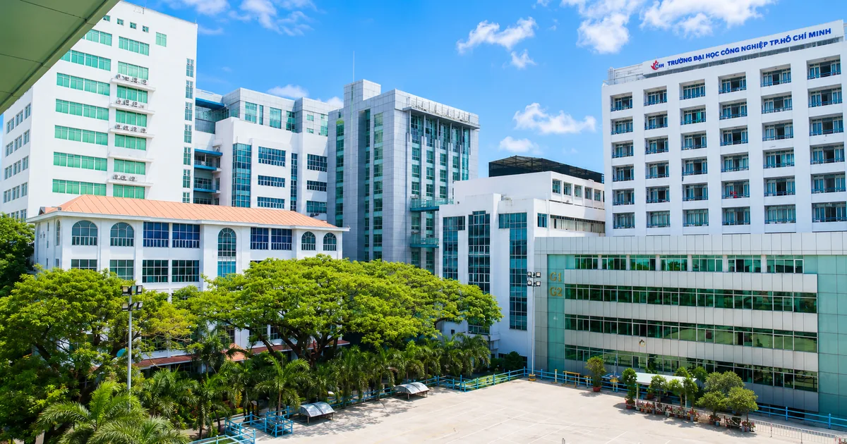 Lệ phí thi VSTEP mới nhất tại ĐH Công nghiệp TP. HCM (IUH)
