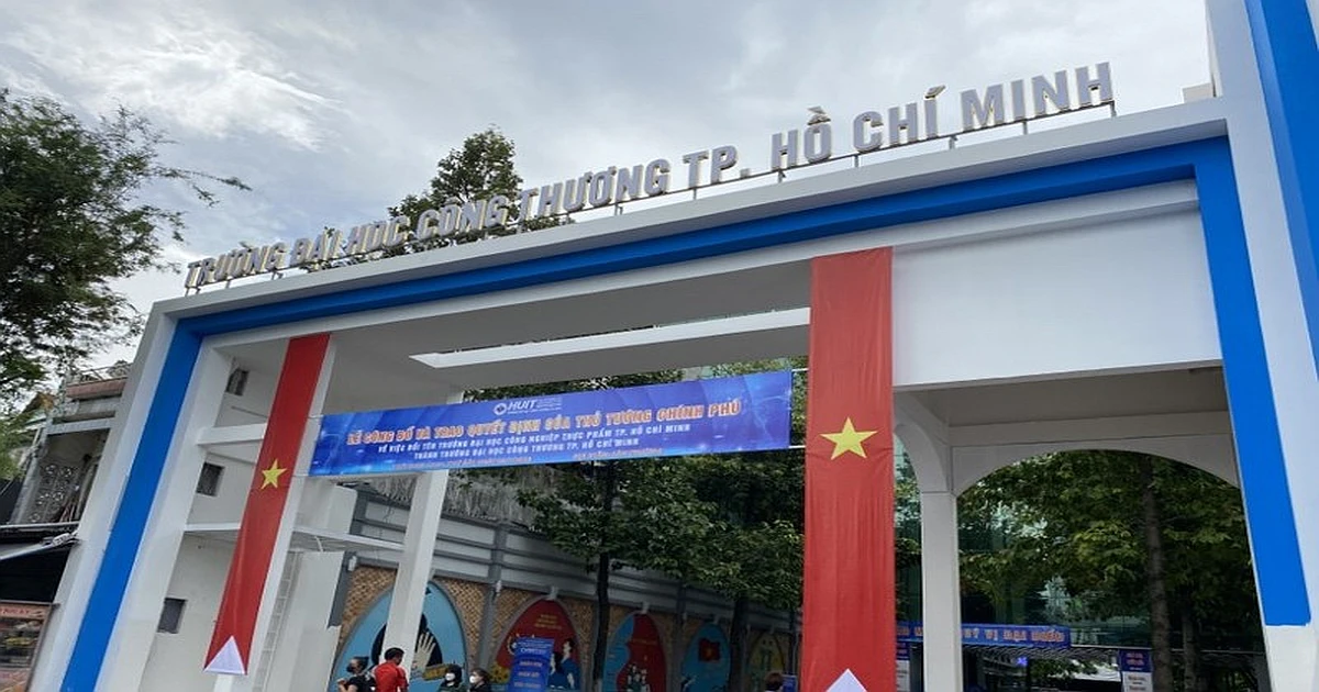 Khóa học ôn thi VSTEP tại ĐH Công thương TP. HCM (HUIT)