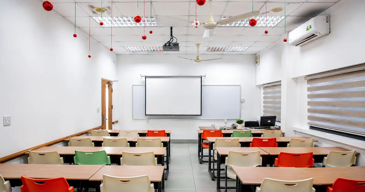 Kinh nghiệm thi VSTEP từ A-Z tại Đại học Kinh tế TP. HCM (UEH)