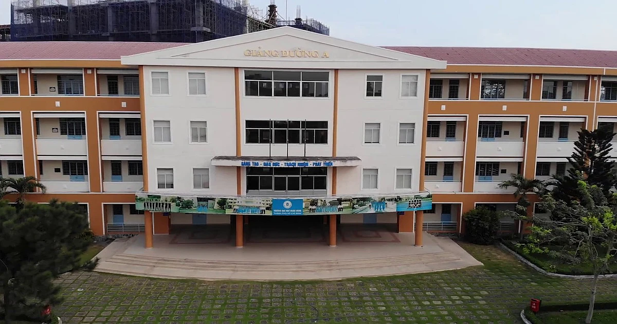 Lệ phí thi VSTEP tại Trường Đại học Ngân hàng TP. HCM (HUB)